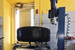 Автозаправка Роснефть, с рейтингом 2.7 - находится по адресу Иркутск, улица Ширямова, 17 