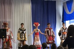 Школа Средняя финно-угорская школа им. Э. Леннрота, с рейтингом 4.3 - находится по адресу Республика Карелия, Петрозаводск, улица Максима Горького, 2 