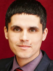 Преподаватель английского языка Дамир Денисламович Нуриахметов