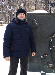 Маляр, мастер по оклейке обоев Владислав Ч.