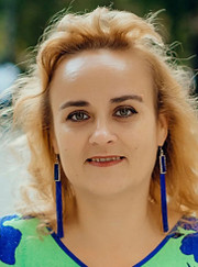 Преподаватель английского языка Елена Игоревна Журавлева