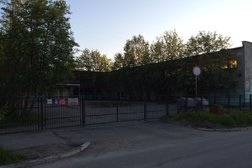 Средняя школа №45, с рейтингом 2.7 - находится по адресу Мурманск, улица Чумбарова-Лучинского, 3Б 