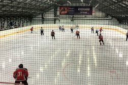 Ледовая арена Купчино, с рейтингом 3.7 - находится по адресу Санкт-Петербург, улица Димитрова, 3а 