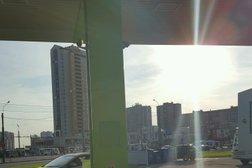 Автозаправка Татнефть, с рейтингом 1.8 - находится по адресу Санкт-Петербург, Российский проспект, 2 