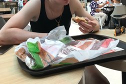 Ресторан быстрого питания Burger King, с рейтингом 3.6 - находится по адресу Москва, Ленинградское шоссе, 16 строение 4 