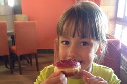 Кафе-кулинарии Вкусные штучки, с рейтингом 4.5 - находится по адресу Калужская область, Обнинск, улица Аксёнова, 9Б 