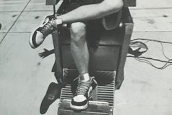 Магазин мужской одежды и аксессуаров Cruno, с рейтингом 3 - находится по адресу Алматы, Абылай хана проспект, 127 