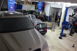 Автотехцентр Парус, с рейтингом 3.5 - находится по адресу Новосибирск, Большая улица, 256а к4 