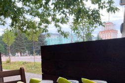 Кафе-бар Две обезьяны, с рейтингом 3.8 - находится по адресу Тульская область, Новомосковск, Московская улица, 15а 