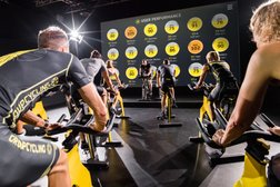 Фитнес-клуб Smart gym, с рейтингом 4.4 - находится по адресу Республика Татарстан, Набережные Челны, 9-й комплекс, 4а 