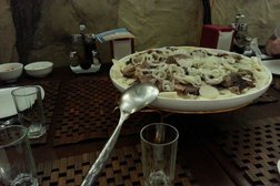 Кафе Мол дастархан, с рейтингом 3 - находится по адресу Нур-Султан, Достық, 1 