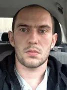 Автослесарь, отделочник Руслан Куртумерович Сургучёв