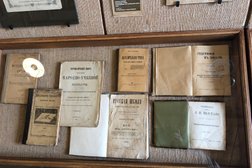 Музей Земская школа, с рейтингом 4.5 - находится по адресу Рязанская область, Константиново село, 174Б 