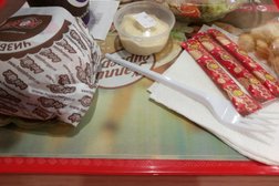 Кафе быстрого питания Happy Burger, с рейтингом 4.8 - находится по адресу Тверь, улица Мусоргского, 4/53 