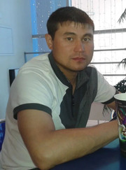 Благоустройство территории, грузчик Рафаэль Юрьевич Мучипов