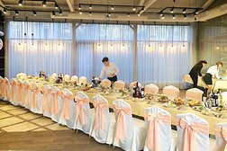 Семейный ресторан Дрова, с рейтингом 3.9 - находится по адресу Вологда, набережная 6-й Армии, 159а 